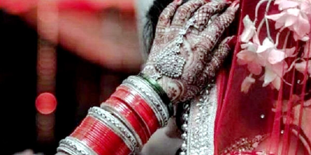 Haryana: A bloody game with the bride going to her in-laws' house after  getting the groom out of the car, miscreants fired bullets at the bride -  People News Chronicle