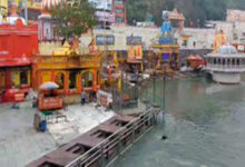 Corona stopped the Ganga bath of devotees, Haridwar-Rishikesh Ghats lying vacant at Makar Sankranti