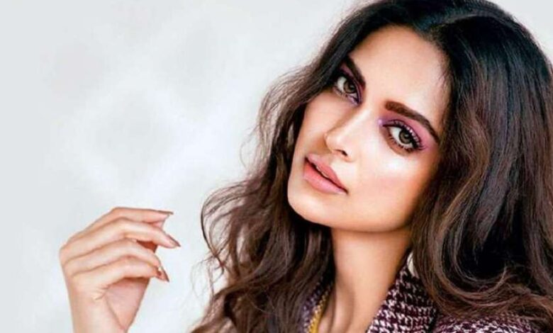 Deepika Padukone took such a selfie, people instructed to apply oil in the hair